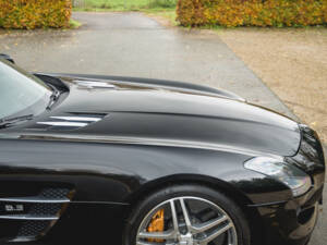 Image 91/100 de Mercedes-Benz SLS AMG Roadster (2011)