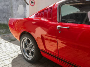 Image 4/13 de Ford Mustang 289 (1965)