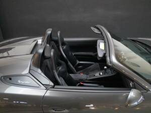 Image 43/50 of Porsche Boxster Spyder (2016)