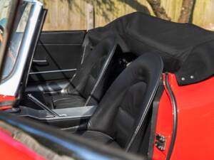 Image 20/44 of Jaguar E-Type 3.8 (1962)