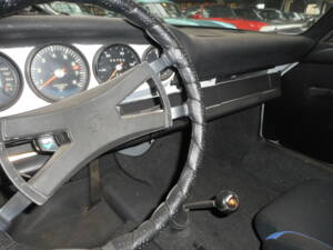 Image 11/13 of Porsche 911 2.2 T (1970)