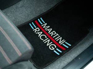 Image 42/50 of Lancia Delta HF Integrale Evoluzione I &quot;Martini 5&quot; (1992)