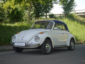 Image 8/45 de Volkswagen Coccinelle 1303 LS (1978)