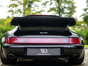 Imagen 28/64 de Porsche 911 Turbo 3.3 (1991)