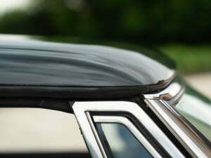 Image 25/50 of Alfa Romeo 2.0 Spider (1991)