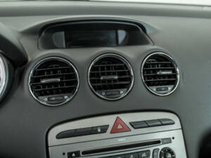 Bild 12/48 von Peugeot 308 1.6 VTi 120 Break (2008)