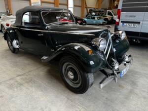 Image 4/40 de Citroën Traction Avant 11 BL (1951)