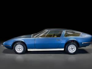 Image 3/15 de Maserati Indy 4700 (1972)