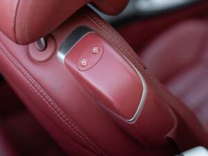 Image 43/50 of Mercedes-Benz SL 55 AMG (2002)