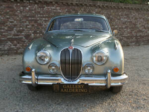 Image 44/50 of Jaguar Mk II 3.4 (1964)