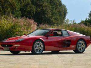 Imagen 9/50 de Ferrari 512 M (1996)