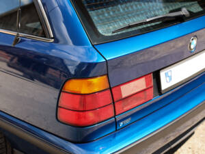 Bild 45/64 von BMW M5 Touring (1992)