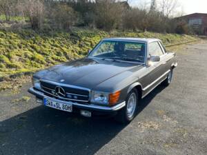 Image 3/36 of Mercedes-Benz 500 SLC (1980)