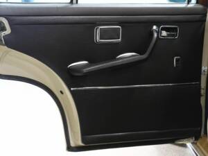Immagine 25/27 di Mercedes-Benz 280 SE 4,5 (1971)