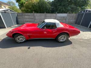 Image 3/7 of Chevrolet Corvette Stingray (1974)