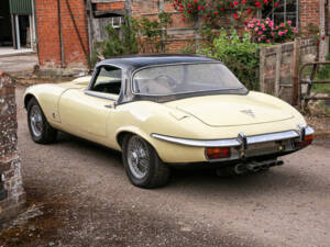 Afbeelding 25/45 van Jaguar E-Type V12 (1973)