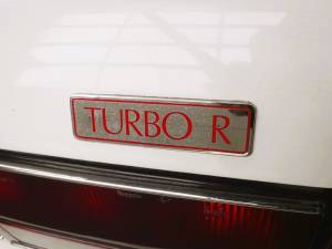 Image 15/50 of Bentley Turbo R (1990)