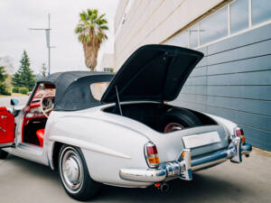 Imagen 34/40 de Mercedes-Benz 190 SL (1960)