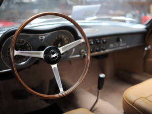 Image 30/50 de Lancia Flaminia GT Touring (1960)