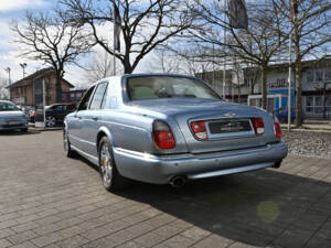 Image 20/29 of Bentley Arnage Le Mans (2001)