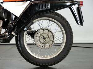 Image 20/49 of BMW DUMMY (1983)