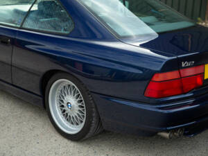 Image 42/50 de BMW 850CSi (1993)