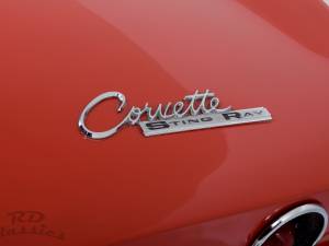 Immagine 43/44 di Chevrolet Corvette Sting Ray Convertible (1964)
