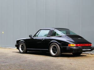 Bild 35/67 von Porsche 911 2.7 S (1977)