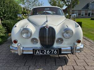 Bild 2/75 von Jaguar Mk II 3.4 (1964)