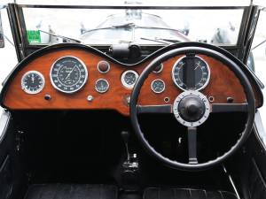 Image 33/49 de Aston Martin Le Mans (1933)