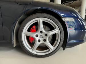 Image 9/29 de Porsche 911 Carrera S (2006)