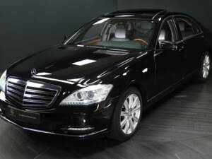 Immagine 1/78 di Mercedes-Benz S 600 L (2010)