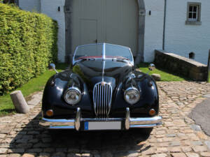 Image 4/11 de Jaguar XK 140 OTS (1956)