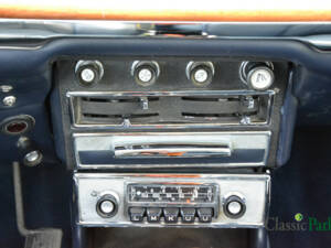 Image 31/50 of BMW 2000 CS (1970)