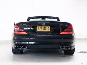 Imagen 6/43 de Mercedes-Benz SL 55 AMG (2007)