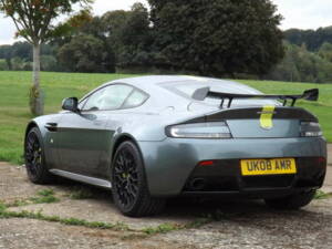 Image 30/39 de Aston Martin V8 Vantage AMR (2017)