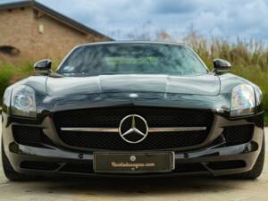 Immagine 17/50 di Mercedes-Benz SLS AMG Roadster (2011)