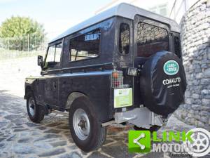 Image 2/9 of Land Rover 88 (1977)