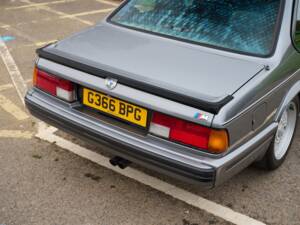 Image 36/50 of BMW M 635 CSi (1989)