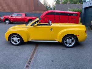 Image 9/23 of Chevrolet SSR (2004)