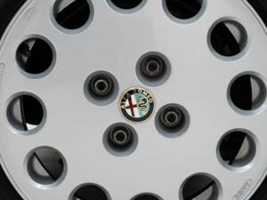 Imagen 13/15 de Alfa Romeo 2.0 Spider (1991)