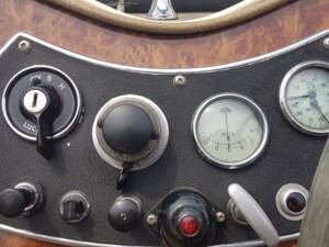 Image 22/52 of MG TD (1953)