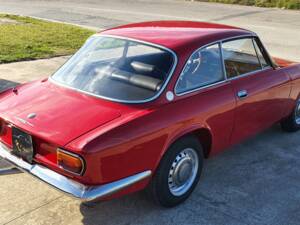 Immagine 16/50 di Alfa Romeo 1750 GT Veloce (1969)