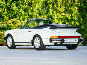 Image 4/31 of Porsche 911 Carrera 3.2 (1987)