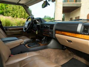 Bild 32/50 von Land Rover Range Rover Vogue LSE (1994)