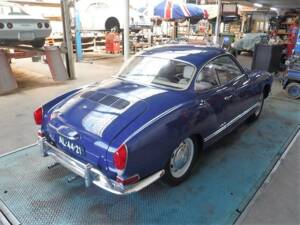 Image 8/50 of Volkswagen Karmann Ghia 1500 (1970)