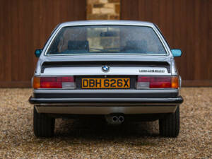 Image 7/50 of BMW 635 CSi (1982)
