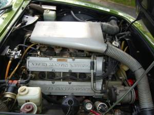 Image 27/33 of Aston Martin V8 Volante (1981)
