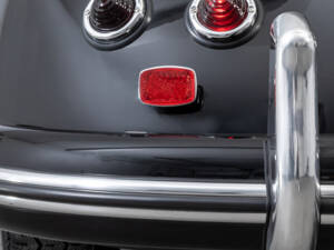 Image 17/23 of Porsche 356 1600 Speedster (1956)