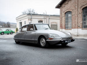 Afbeelding 9/10 van Citroën DS 21 Pallas (1972)